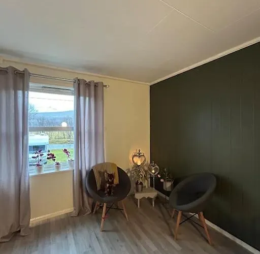 House With Charm, Valley With Lots Of Northern Lights, Breivikeidet Feriehus Tromsø