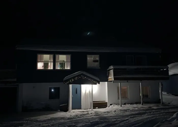 펜션 House With Charm, Valley With Lots Of Northern Lights, Breivikeidet 트롬쇠